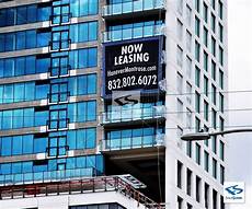 Custom Mesh Banner